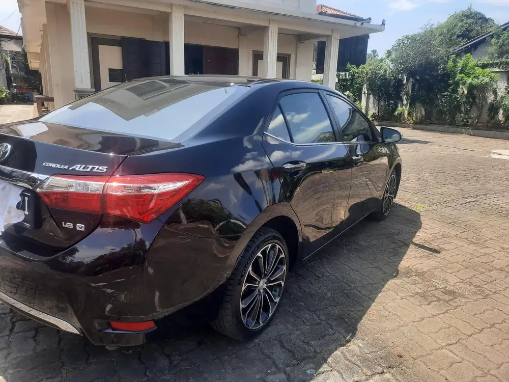Toyota Corolla Altis 2016 Bensin