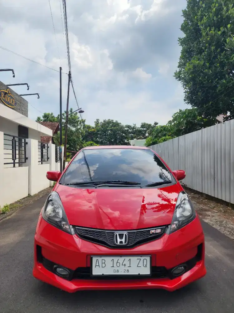 Honda Jazz Rs metik 2014