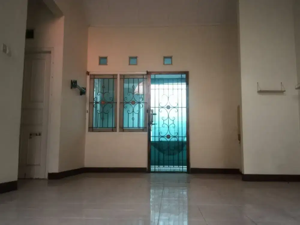 Disewa Rumah di Cluster Taman Sari Harapan Indah Bekasi