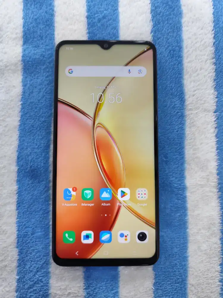 Hp Second Vivo Y27s 4G Ram 8/256GB Resmi Minus Carjer Buka Bawaan