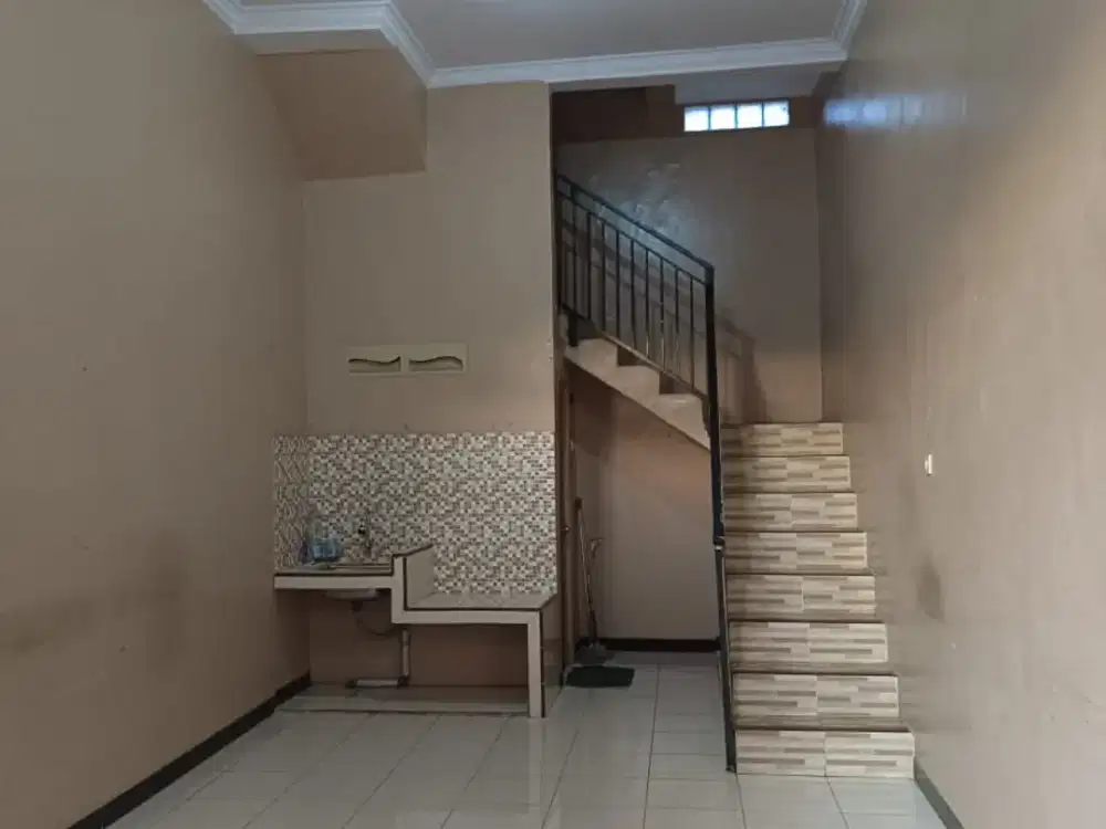 Disewa Ruko 2 lantai di Pejuang Jaya Kota Harapan indah Bekasi