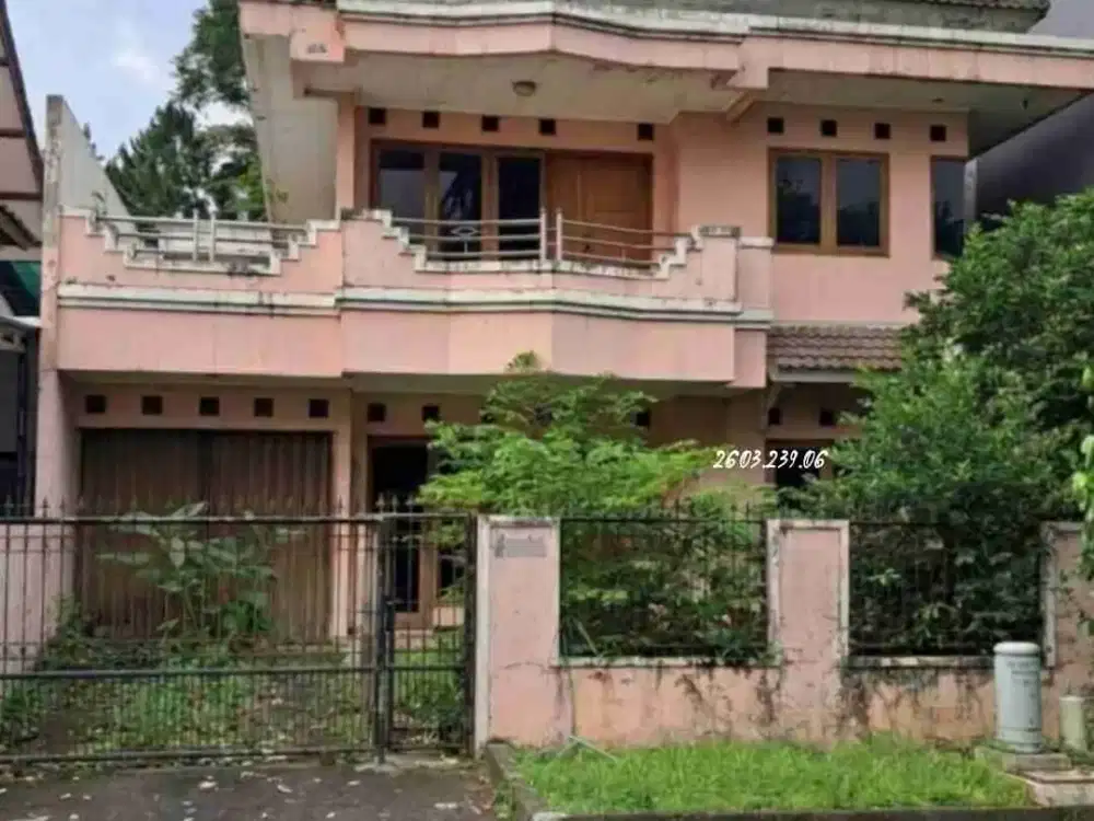 Rumah perlu renovasi di lokasi strategis,  BSD