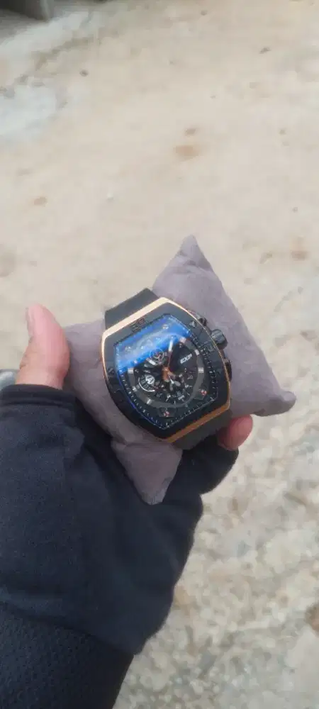 Jam Tangan Pria Expedition 6800M