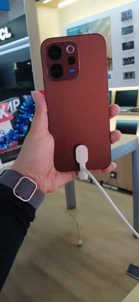 Vivo V70 lite 8/256 GB