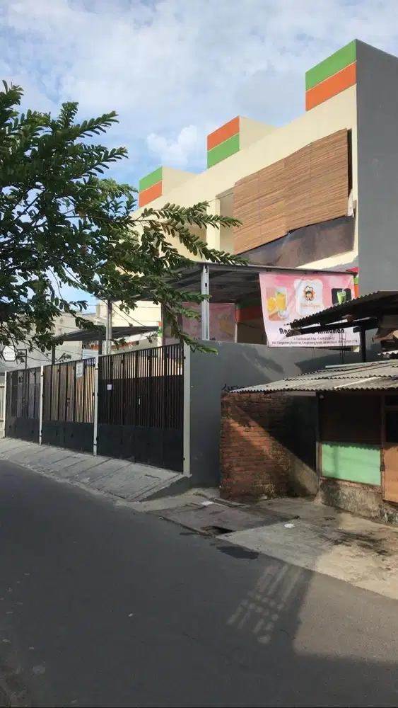 SEWA KOS DEPAN ALFAMART CENDRAWASIH GOR BERSIH