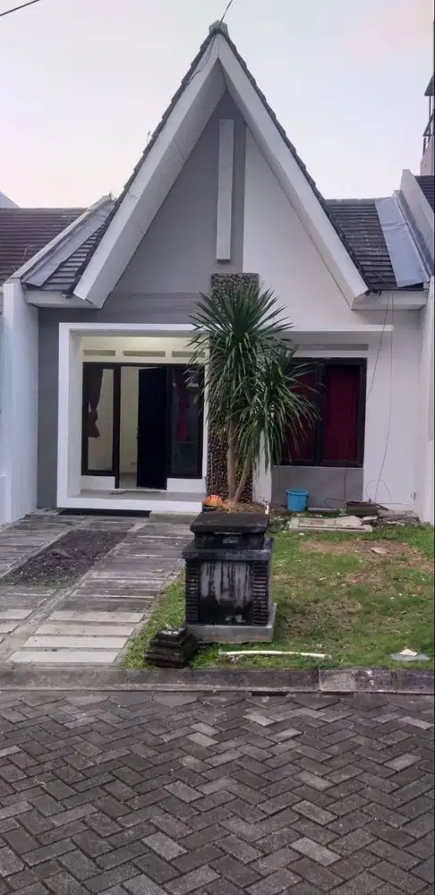 Disewakan Rumah Siap Huni - Hills Tamansari Blok D03/20