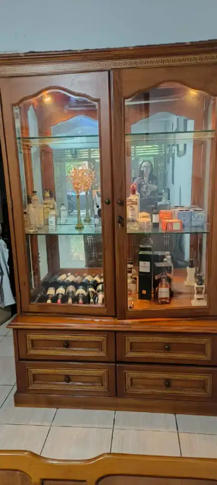 Di JUAL LEMARI PAJANGAN JATI