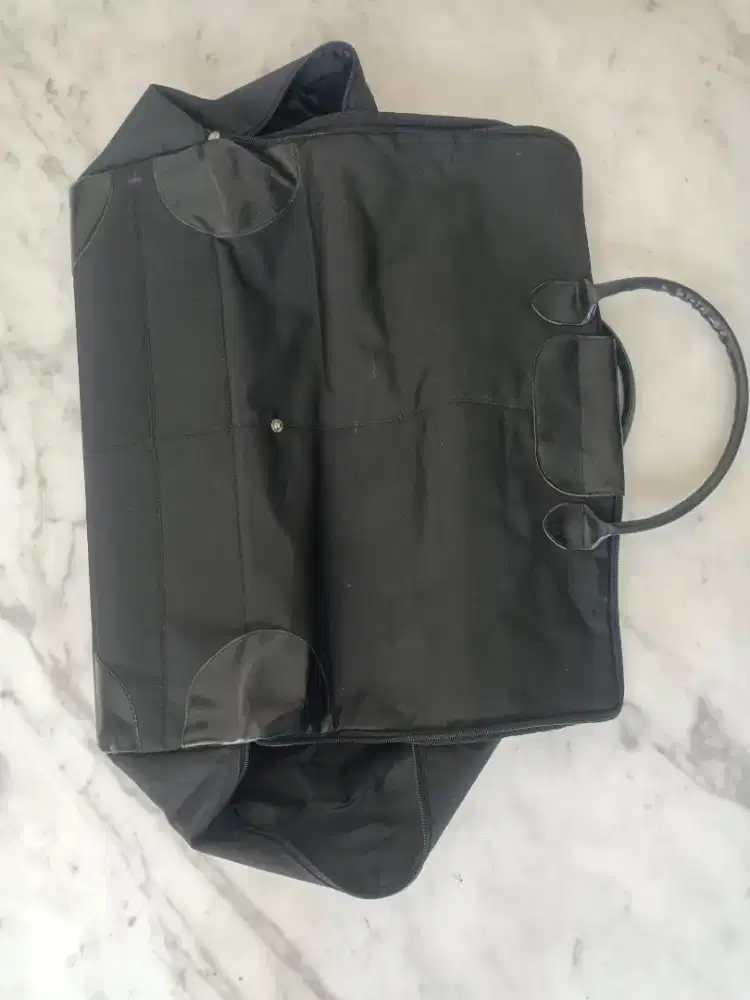 Tas pakaian drew sports