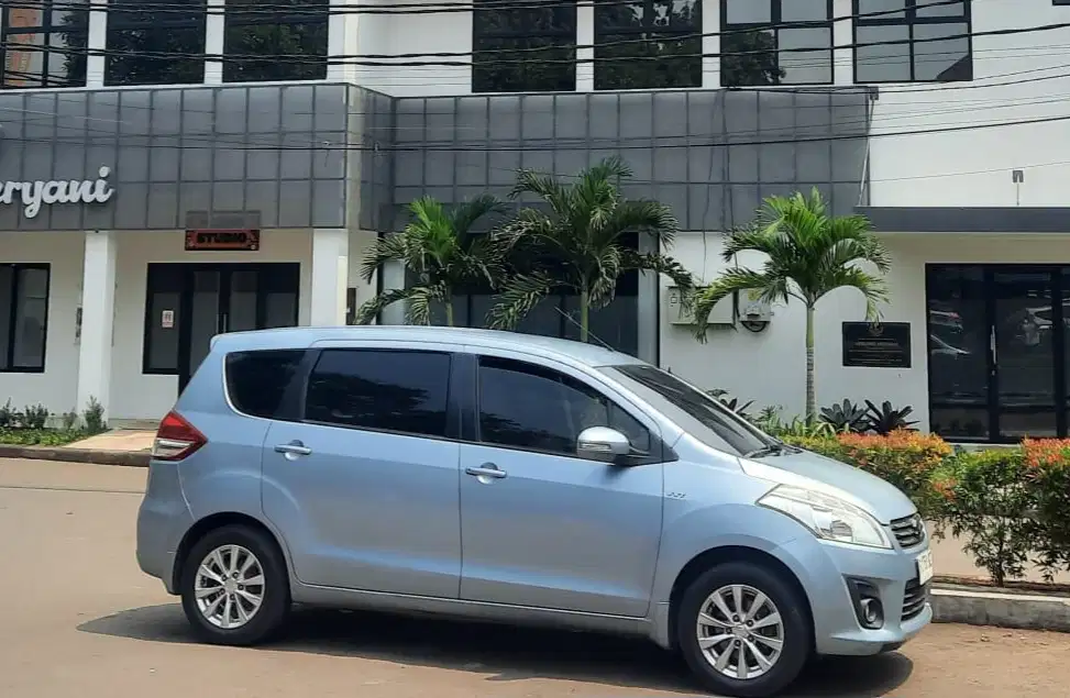Suzuki Ertiga 2013 Bensin