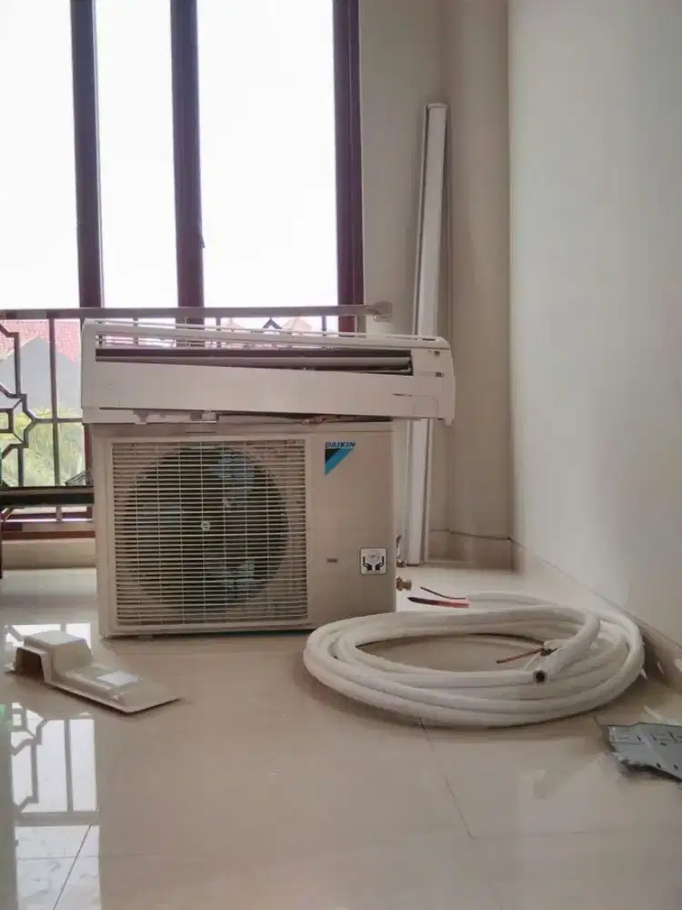 Jasa pasang AC bongkar AC service kulkas jual beli AC bekas dan baru