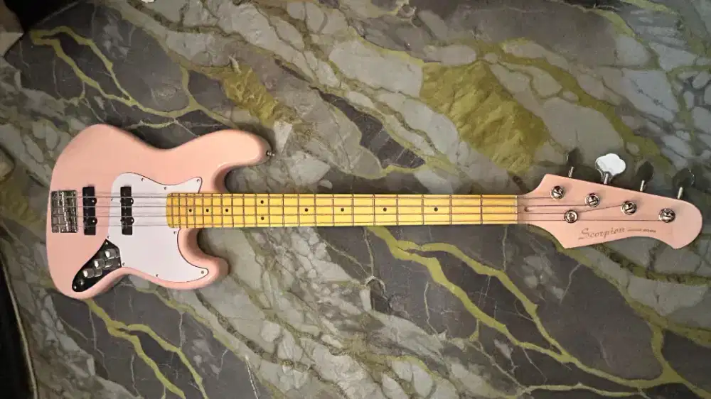 Scorpoion Jazz Bass elektrik Limited