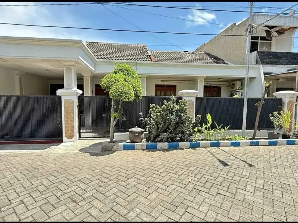 Dijual Rumah Nyaman & Strategis – Pondok Candra Indah