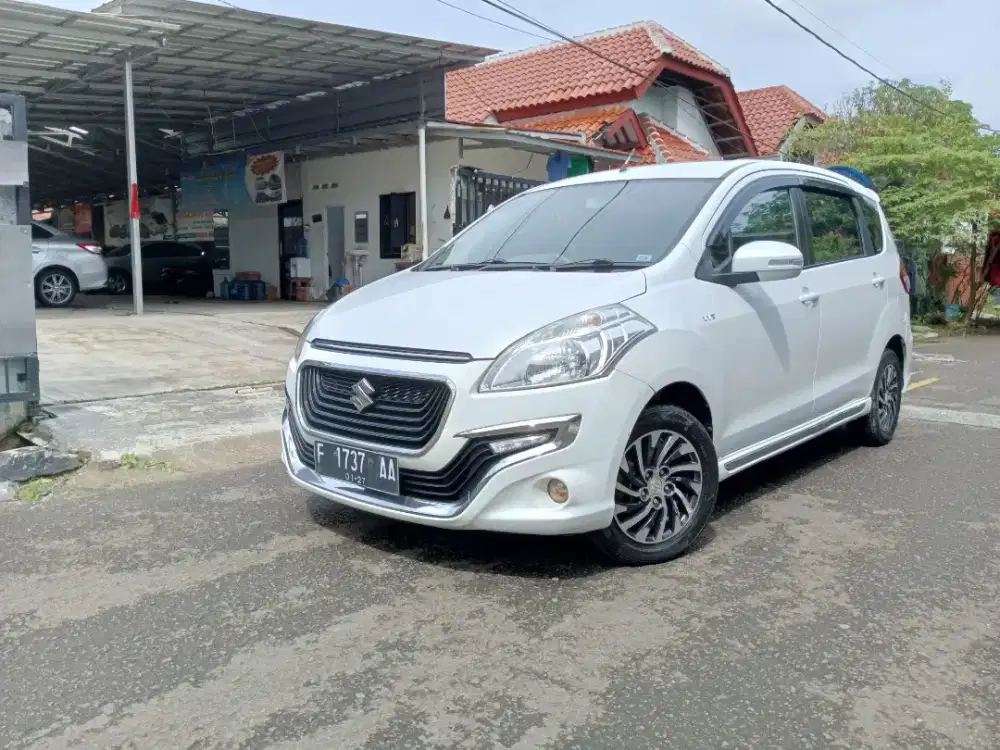 TDP 10 JUTA SUZUKI DREZA 1.4 AUTOMATIC 2016 PUTIH