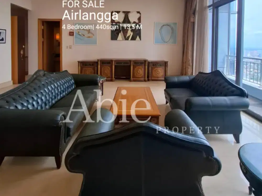 Fast Sale Apartment Airlangga 4BR