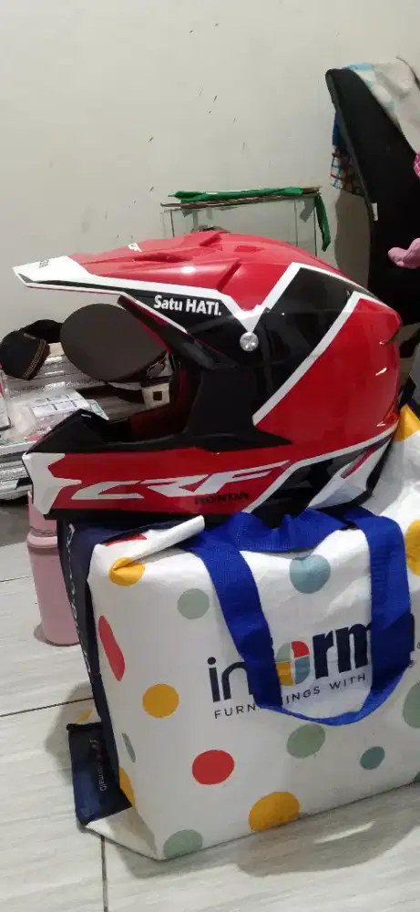 Helm CRF belum pernah dipakai