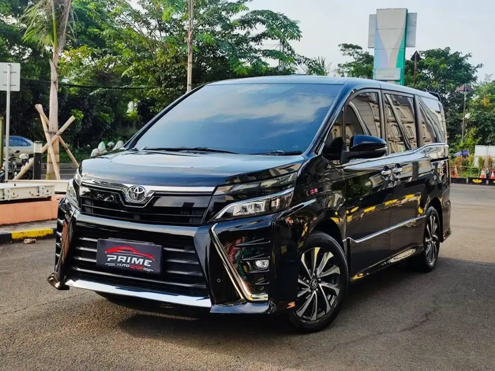LOW KM‼️LIKE NEW‼️Toyota Voxy 2.0 AT 2019 - SERVICE RECORD