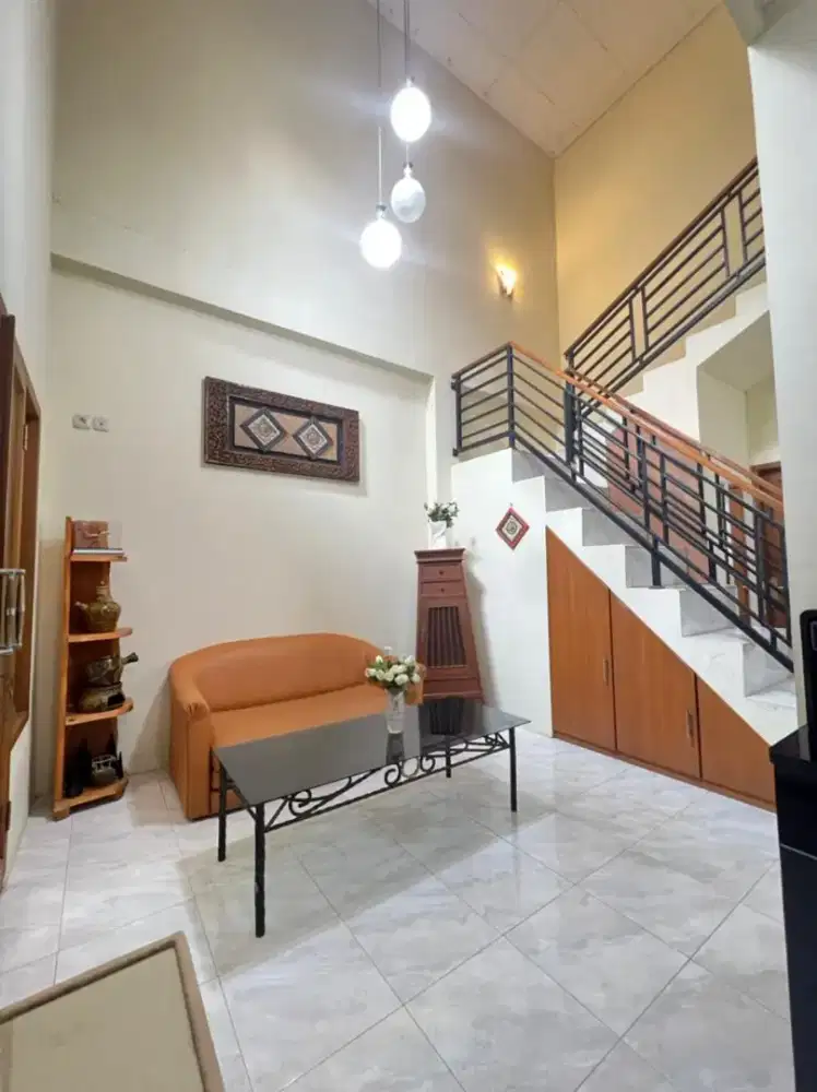 RUMAH CANTIK OPTIMAL - IDEAL UNTUK KELUARGA