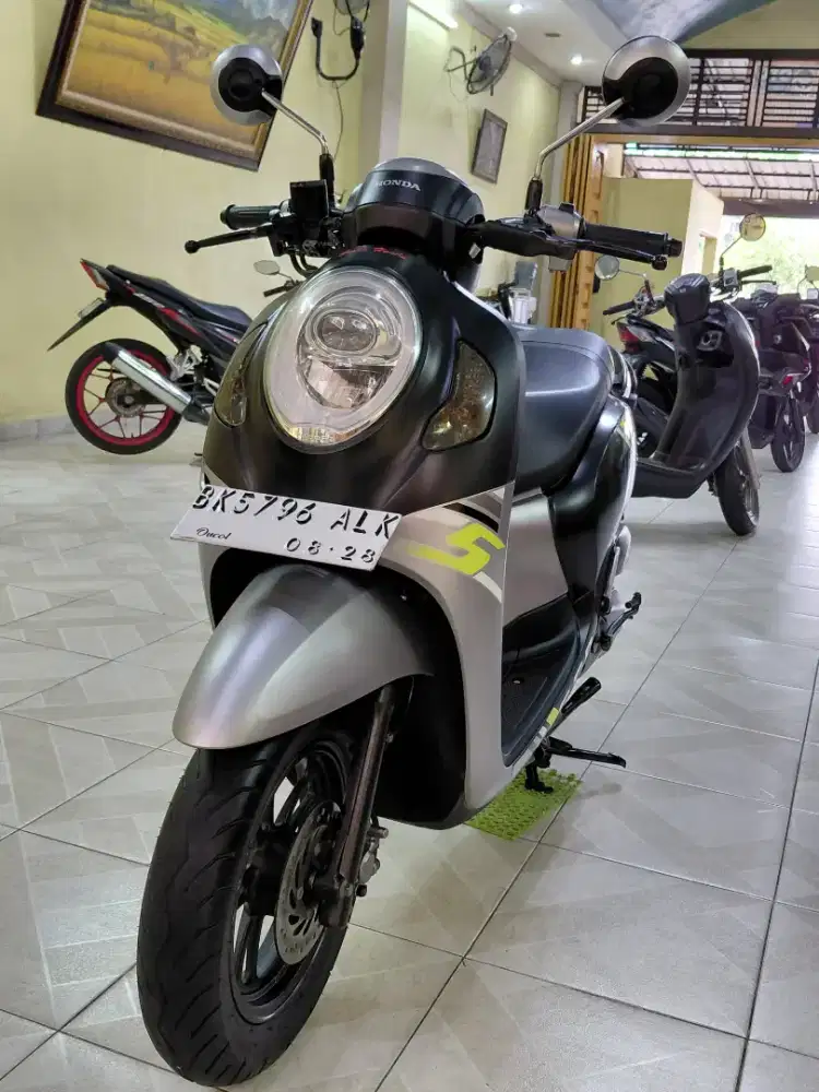 New Scoopy Sporty 2023 Mentah Habis¤Odomtr 9.000 KM¤plaza motor