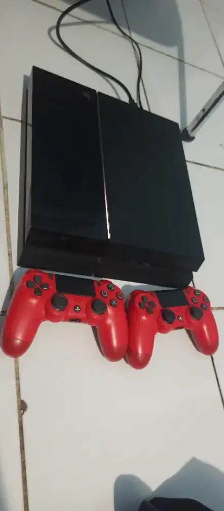 JUAL PLAYSTATION 4 FAT 1GB HEN 6.72 BUKAN PLAYSTATION 3 DAN 5