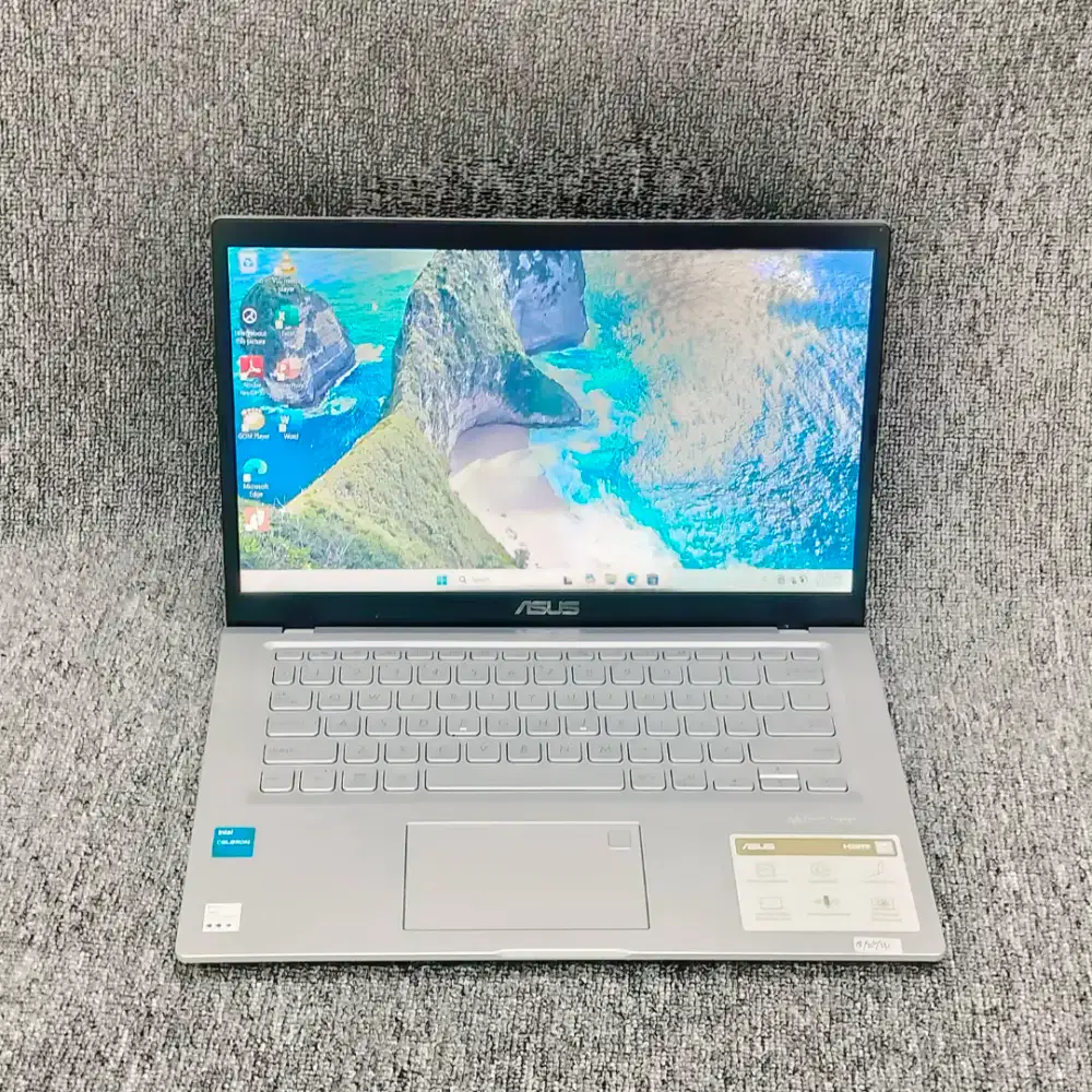 Di Jual Laptop Asus A1400KA Intel N4500 RAM 8GB SSD 256GB Slim Mulus