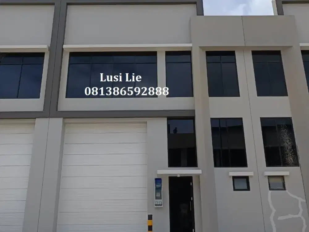 Gudang Bizpark Pik2 luas 9x20m, plong , murah