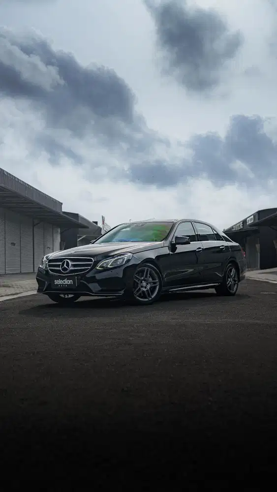 MINT COND LOW KM | MERCEDES-BENZ E400 AMG W212 FACELIFT 2014 BLACK