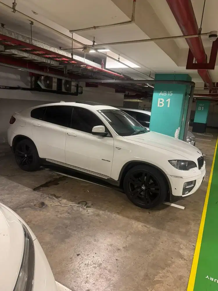 BMW X6 3.5i 2012