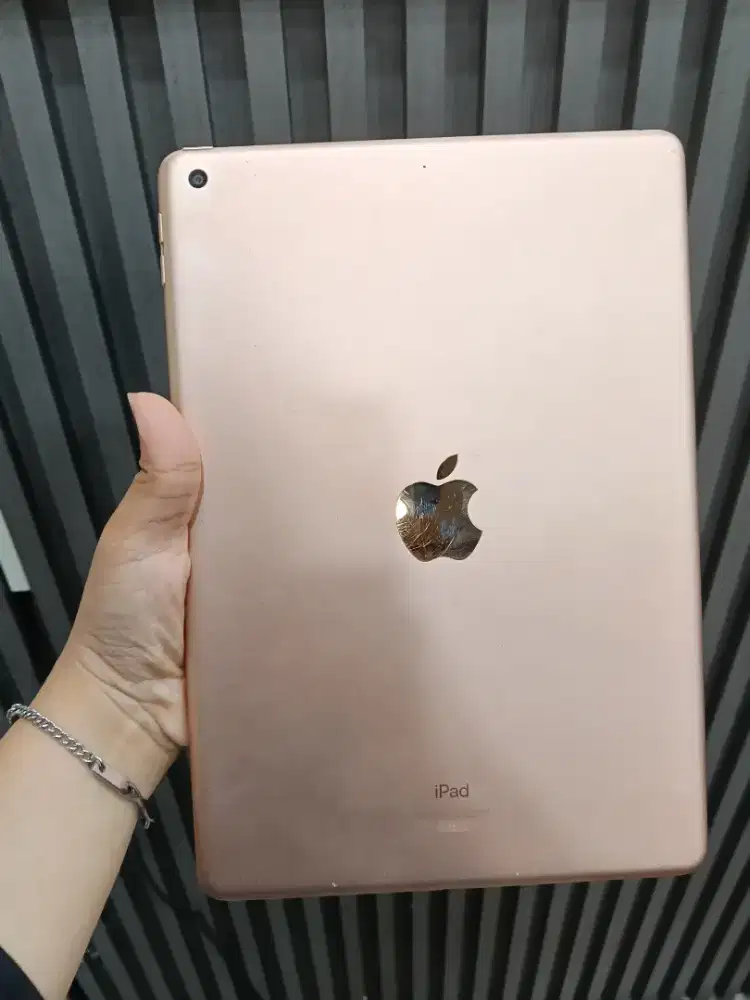 iPad Gen 8 128gb iBox