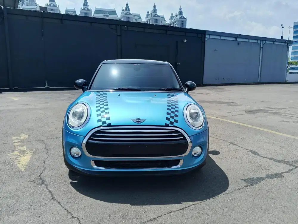 Mini Cooper 5D 2017 Pakai 2018, km antik only 10 km