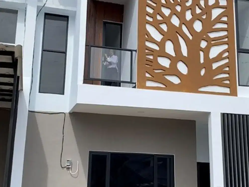 Dijual rumah Town House Modern harga nego lokasi tengah Kota Palembang