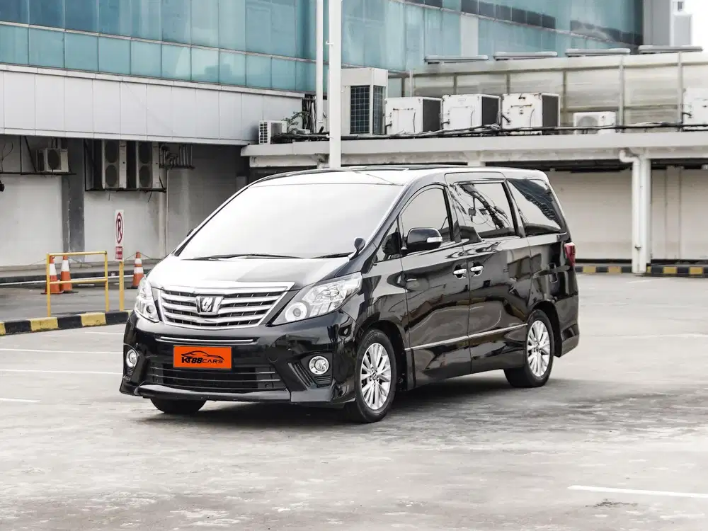 Toyota Alphard 2.4 SC CBU Matic Hitam 2015