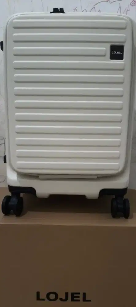 Koper LOJEL Cubo Refresh 21 Inch