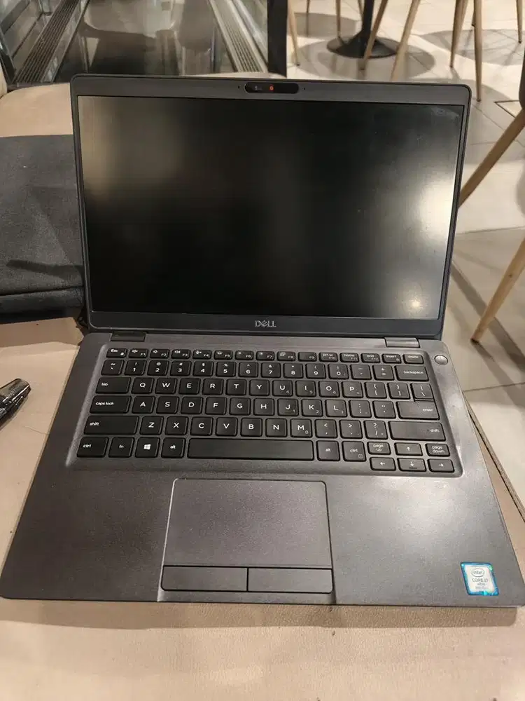 LAPTOP DELL LATITUDE 5300