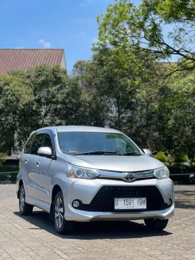 ISTIMEWA!! VELOZ 1.5 MT 2017 (D) LOW KM!