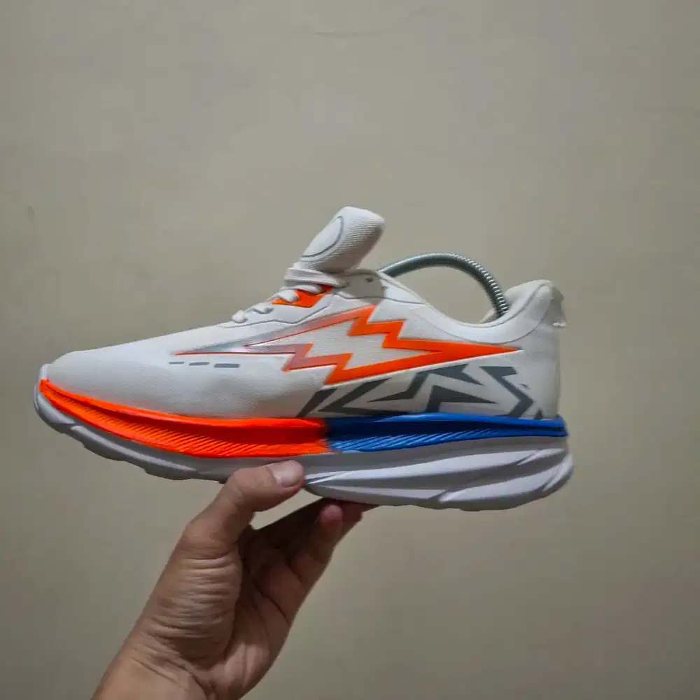 Sepatu jogging. Running