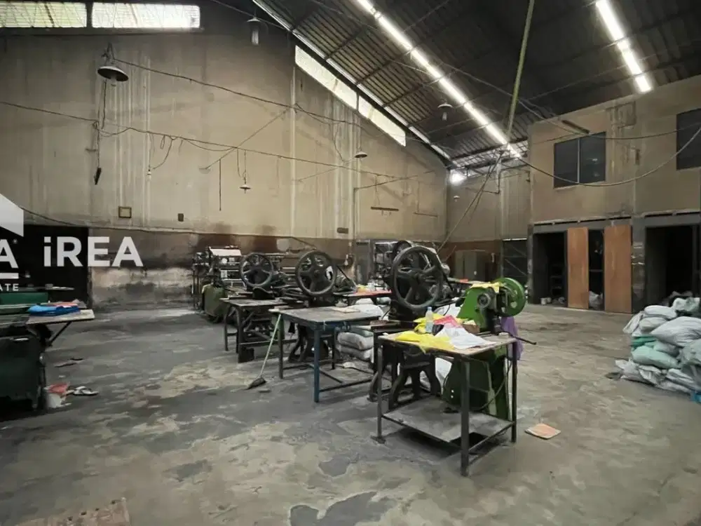 GUDANG DAN TANAH DIJUAL DI SOLO DEKAT TATV