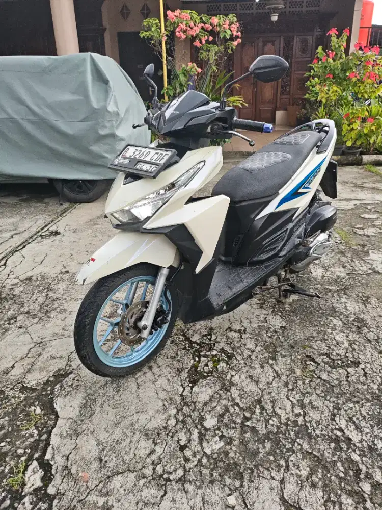 •Sale Vario led old 125cc Mulus Cakep