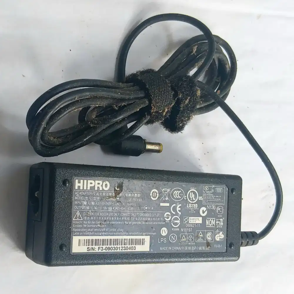 Charger HIPRO 19V Second Original