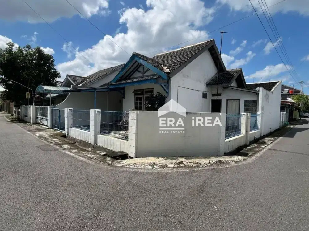 RUMAH DIJUAL DI SOLO DEKAT DENGAN PUSKESMAS BANYUANYAR