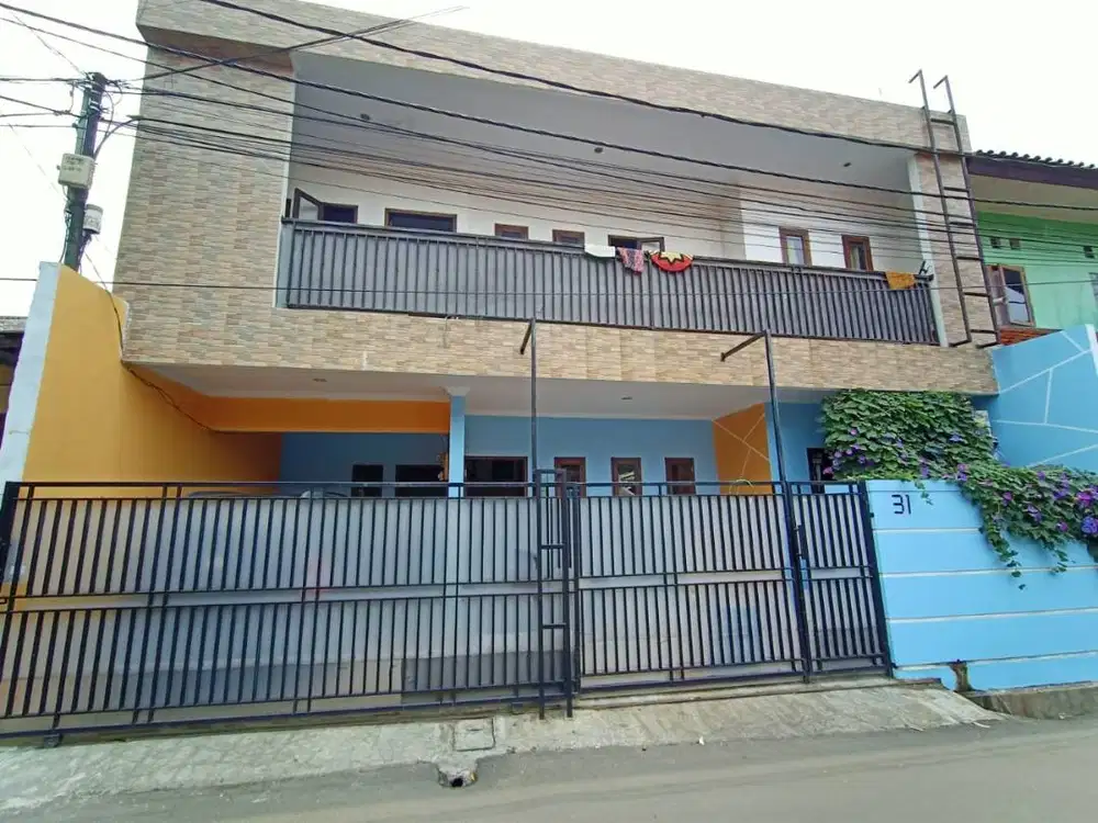 Rumah Cantik dan Strategis di Jakarta Barat