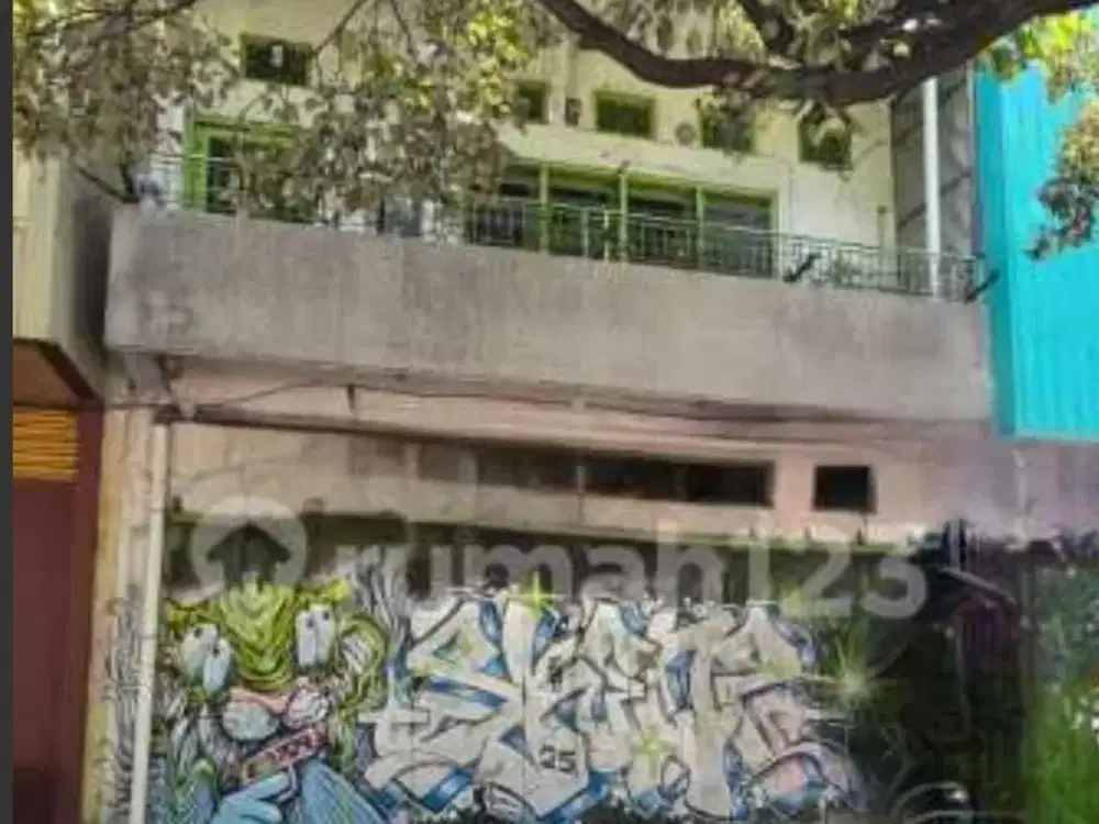 Disewakan Ruko Strategis Lokasi Pusat Kota Slamet Riyadi Solo Luas 565m2