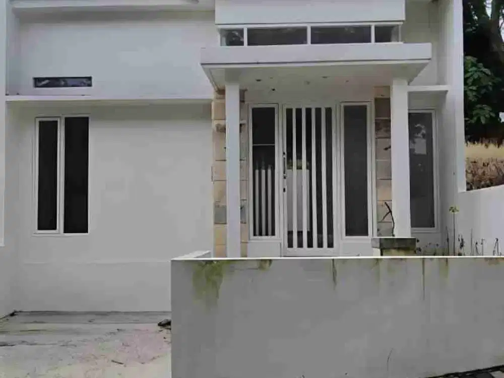 RUMAH VILLA MURAH DEKAT JATIMPARK