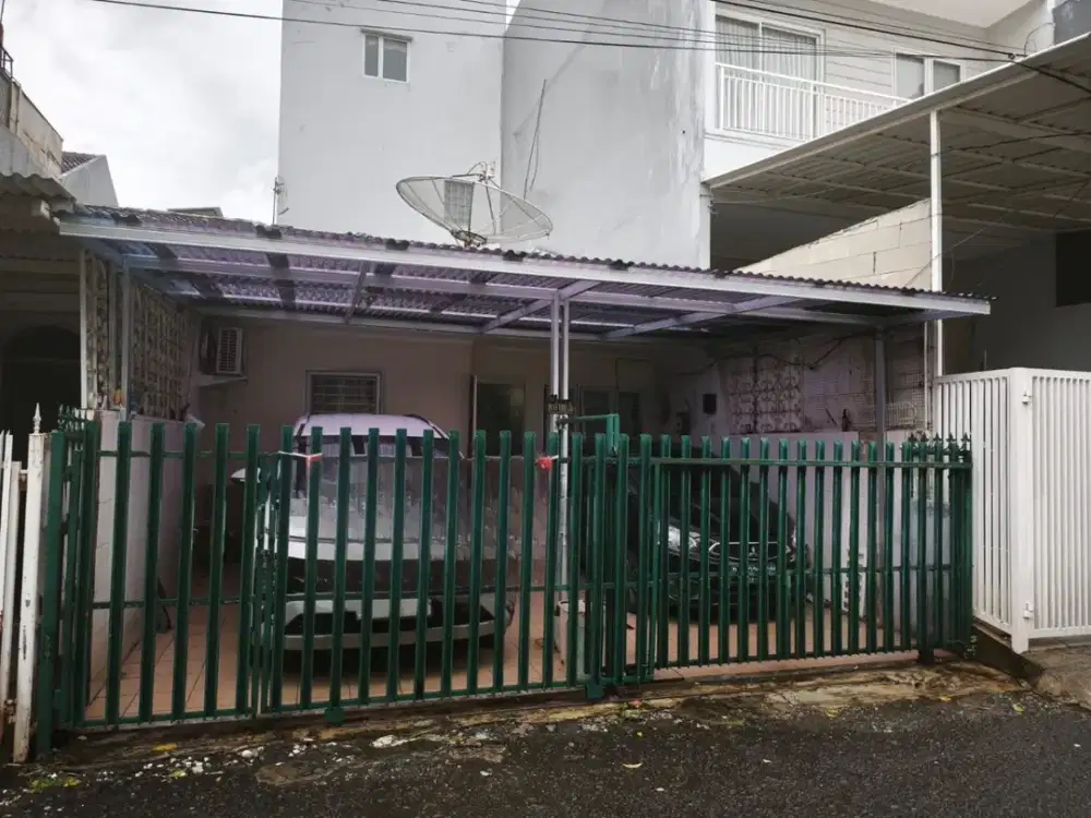 DIJUAL RUMAH RAPIH SIAP HUNI BELAKANG MALL KELAPA GADING JAKARTA UTARA