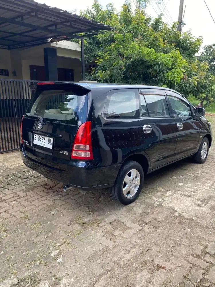 Toyota Innova G Manual 2004 siap pakai