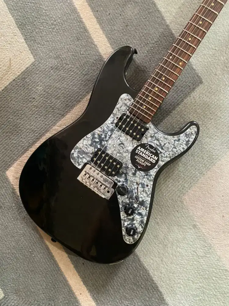 Gitar Fender Stratocaster custom black metalic