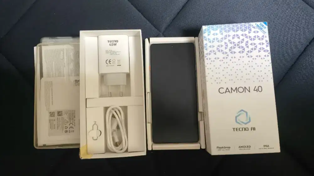 Tecno Camon 40 AI