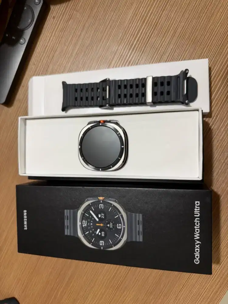 JAM TANGAN GALAXY WATCH ULTRA
