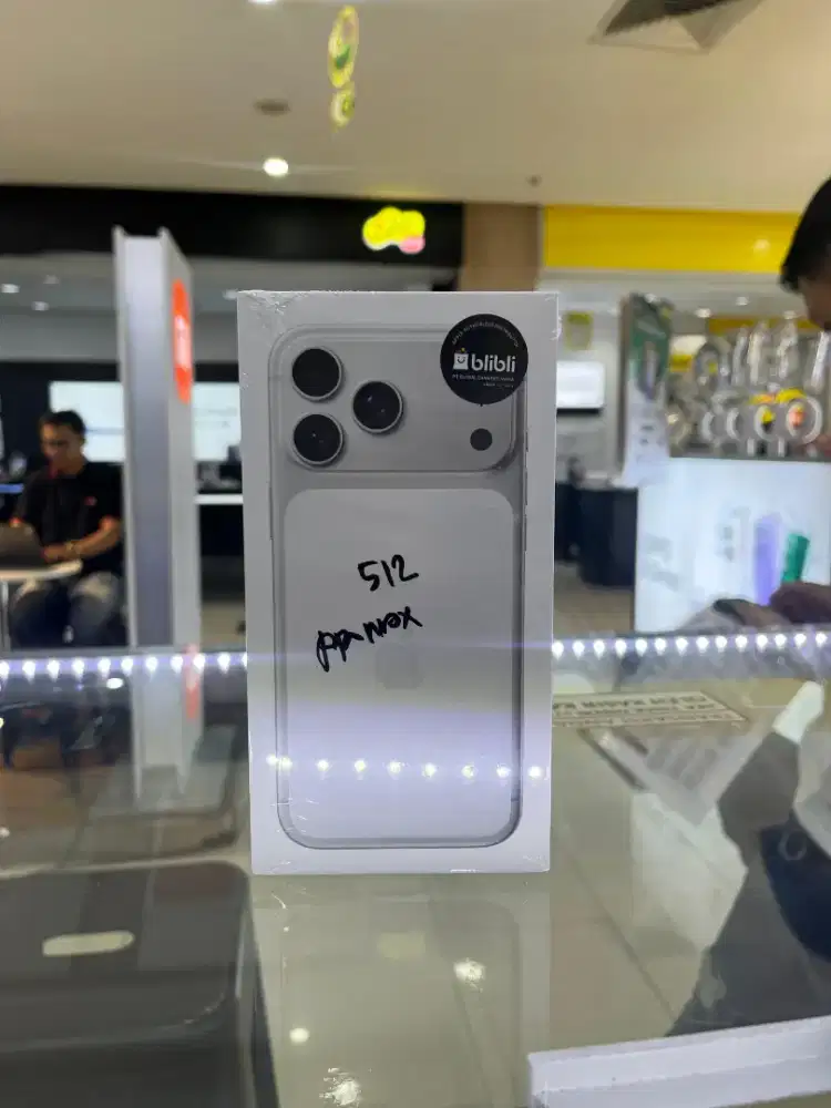 iPhone 17 promax 512