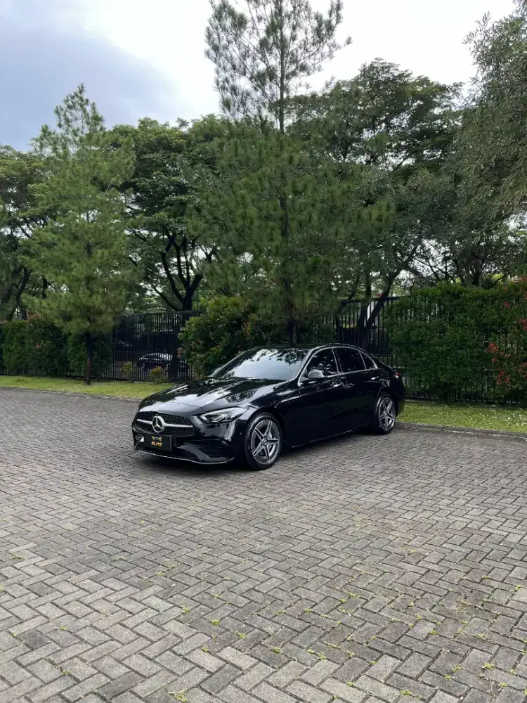 Mercedes Benz C 300 AMG 2024