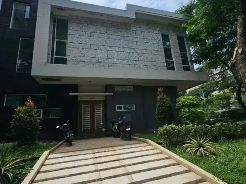 Dijual Rumah PIK Garden House Best deal Uk 437m2 , Ada Lift at Jakarta Utara